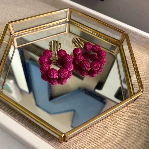 Earrings - Picture 2 of 4